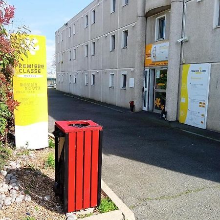 Premiere Classe Saint Brice Sous Foret Exterior foto