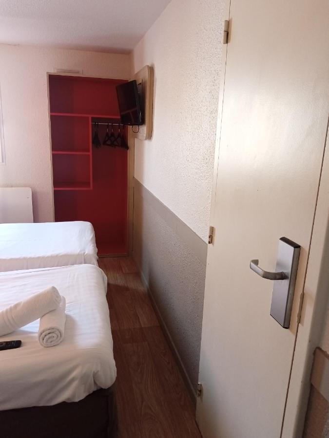 Premiere Classe Saint Brice Sous Foret Exterior foto