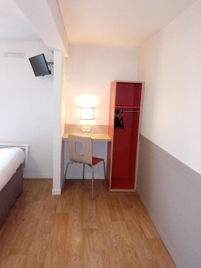 Premiere Classe Saint Brice Sous Foret Exterior foto